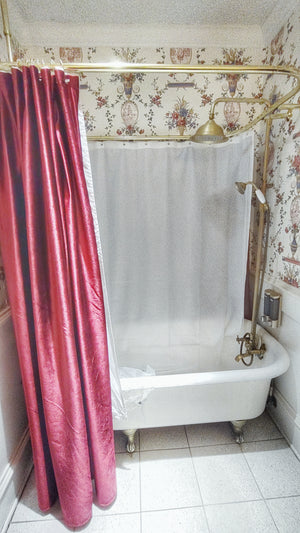 Room 1 Double Queen bed Suite